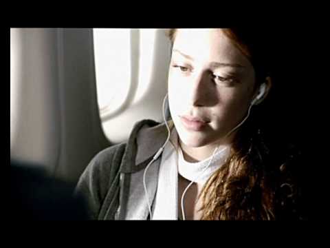 הראל חברה לביטוח - אודי רצין והילה ברקאי.wmv