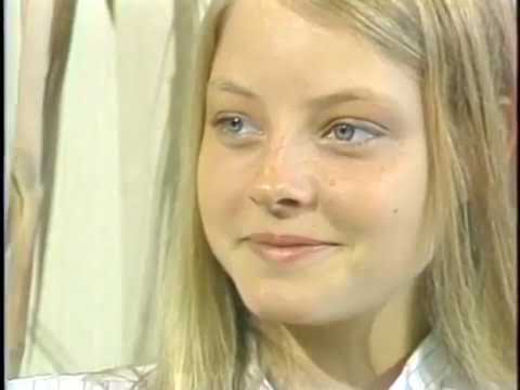 Video: Jodie Foster neçə yaşındadır?