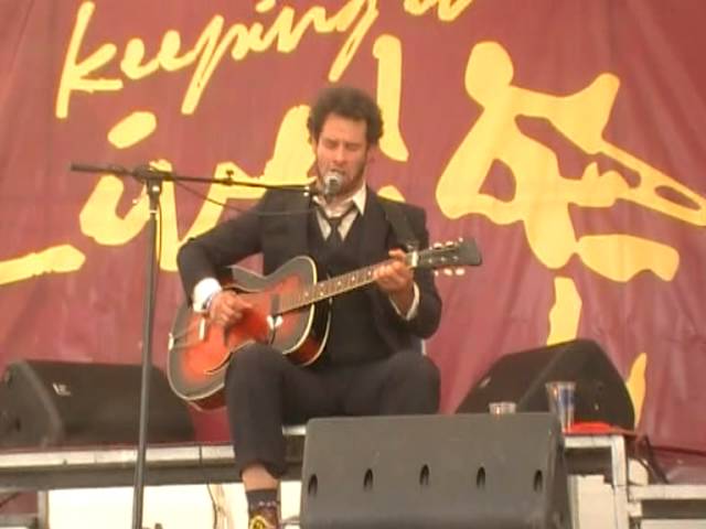 Sleduj L.R. Phoenix - The Devil na YouTube Sleduj L.R. Phoenix - The Devil na YouTube