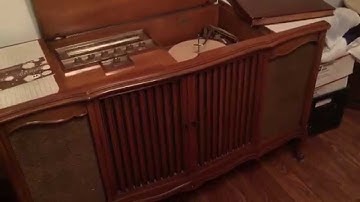 Motorola Hi-Fi Stereophonic SK79 Console