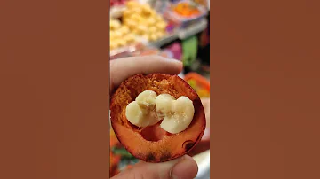 Непонятный вкус фрукта Мангустин. На что похож фрукт Мангустин. Странный Мангустин за 150 бат/кг.