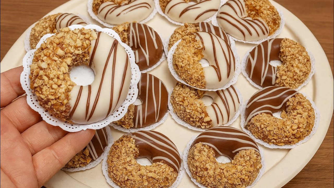 جربي هذه الحلوى الجافة الرائعة بطعمها الهش وخفتها، تذوب في الفم من أول قضمة بدون مجهود كبير 