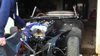 Sports Performance Jaguar E type start up with webers