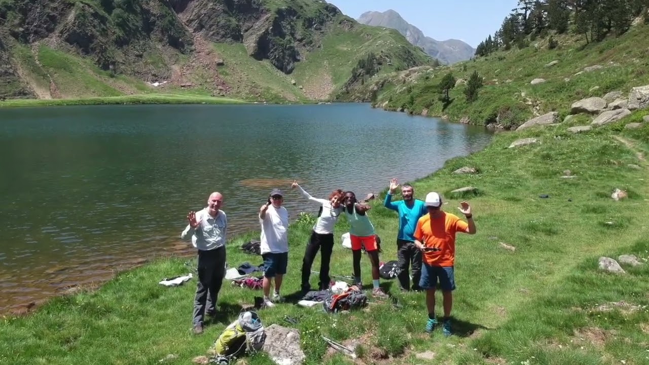 Lac vert slat montagne juin 2022