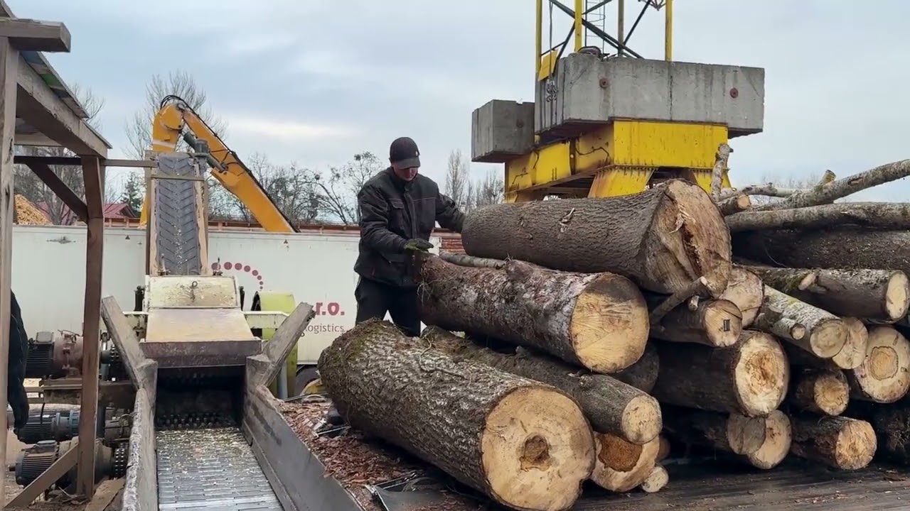 Watching This Operator Work Is Pure Satisfaction