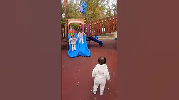 هالصيصان انا الفرخة وحنا الكتاكيت كتاكيت كتاكيت بيبي هاشتاق Shorts Cute Trending Mybloopers 