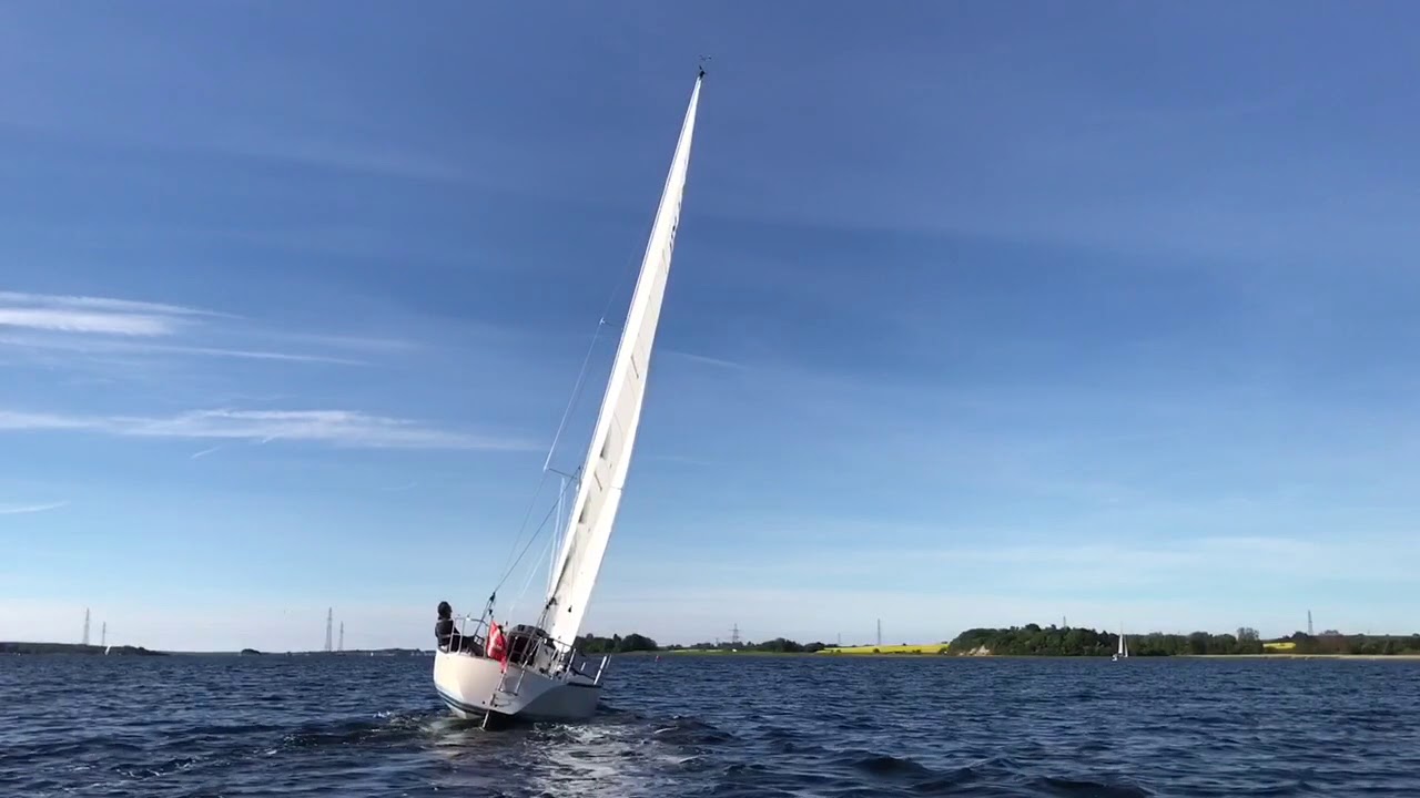 x 95 sailboat review