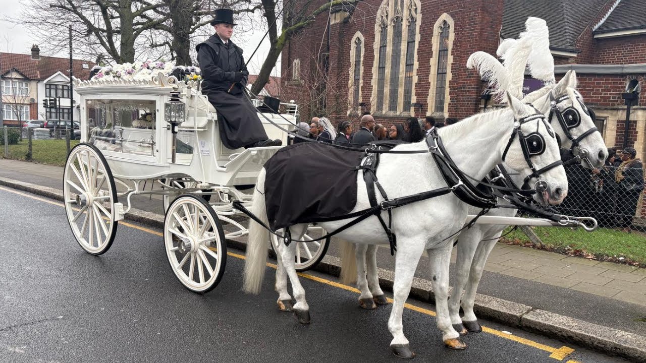 StreetMic LiveStream: Celebration of Life for the late Mrs Vilnet Viola Slack (church service)