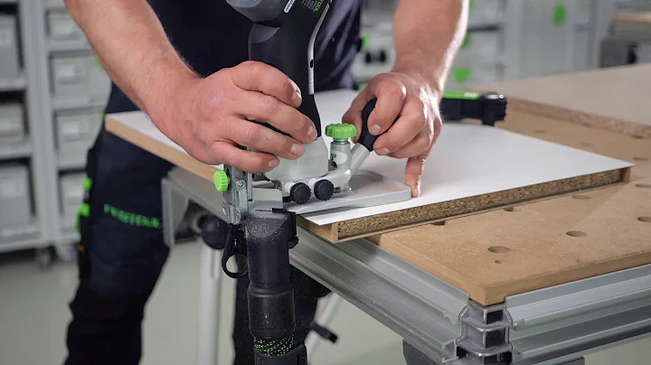 MFKC 700 Quick Guide - Flush trimming of solid wood edge and laminate with 0° table and contact pad