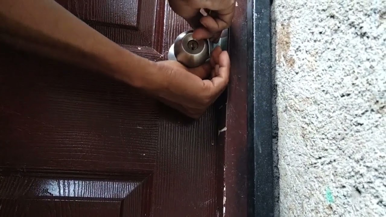 Abrir puerta con llave por dentro