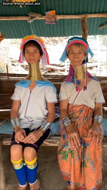 Suku Kayan Dengan Puluhan Cincin di Leher