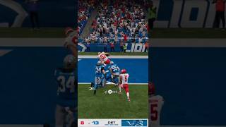 KELCE With The Huddle 🔥 #chiefs #traviskelce #patrickmahomes #madden26 #shorts
