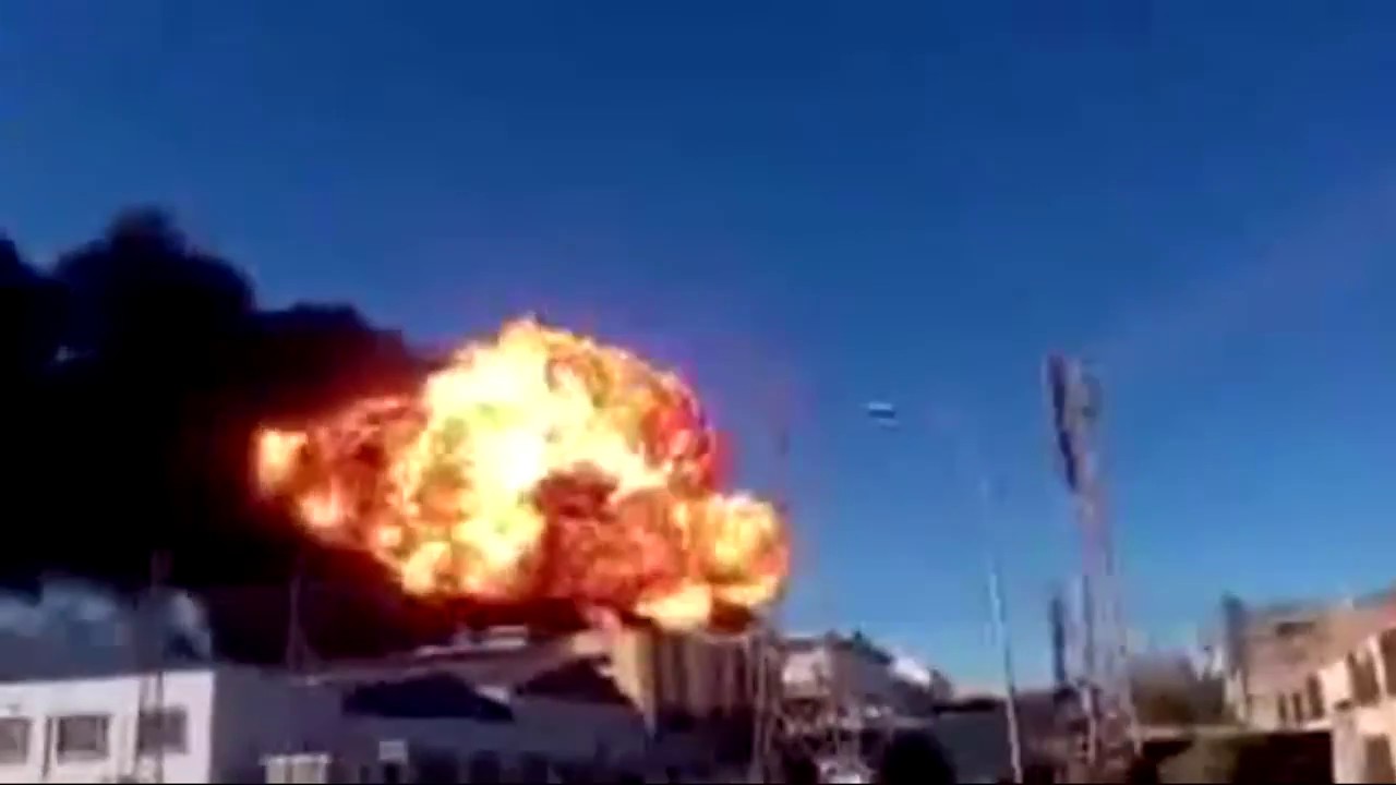 Nuclear Plant explosion - YouTube