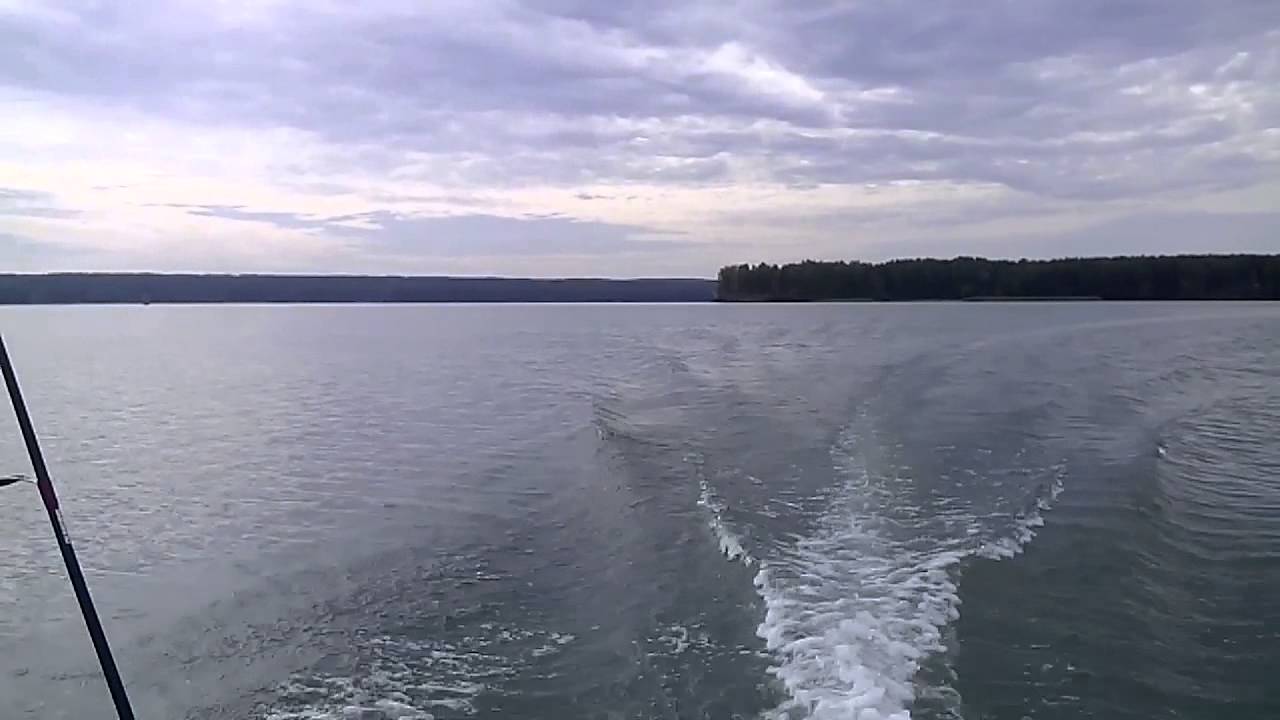 Лодка аква 2600 мотор