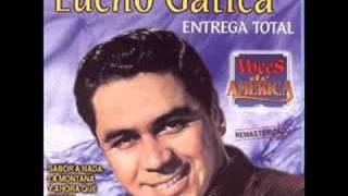Video thumbnail of "LUCHO GATICA - CONTIGO EN LA DISTANCIA"