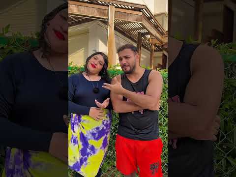 البنت المسكينه بتصيف ف البسين