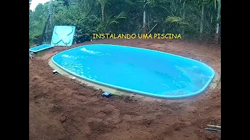 O que fazer ao redor de uma piscina?