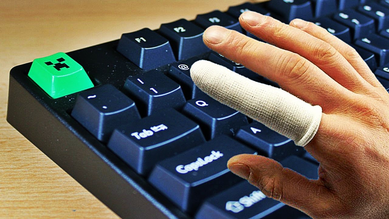 fright night JOUER À MINECRAFT AVEC UN DOIGT EN MOINS !