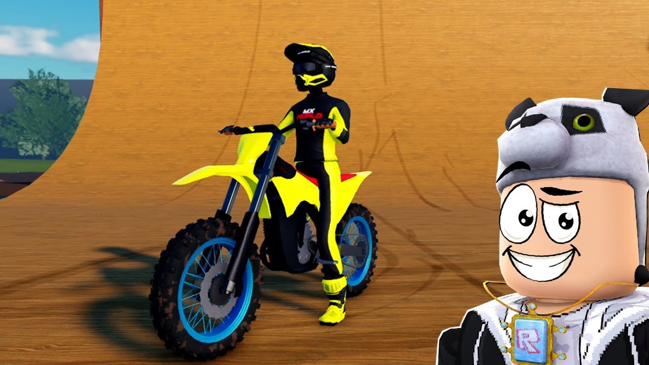 Motor ile Gazla ve Tüm Parkurları Bitir ! - Roblox