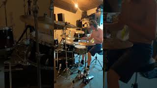 Hajn - Ending the rehersal with a doublebass stamina run (Drum cam)