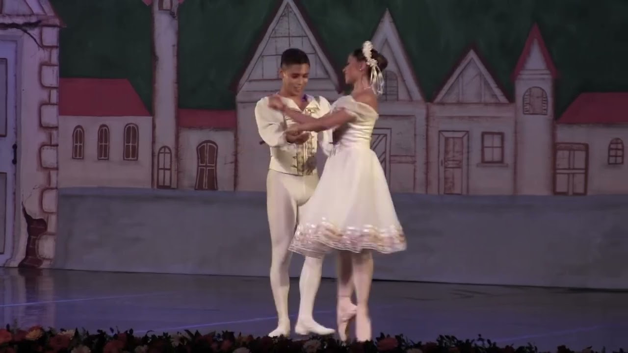 Viola solo-Eduardo Figueroa (Violín Romanza). Ballet Coppelia