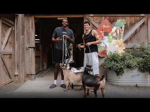 Day'Ron Sharpe and Nolan Traore Visit the Prospect Park Zoo