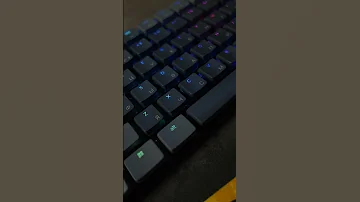Как включить подсветку на любой клавиатуре