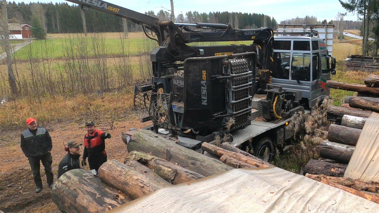 Hakkurikuskin hyvä huomio.