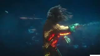 Aquaman and Mera 2018 kissing scene