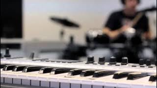 Drum n Bass Played with Live Instruments (Piano & Drums)