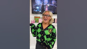 I’m Holly!!! I’m Nora!!! 🧙🏼#wicked #oz #nenfam #notenoughnelsons #bigfamily #saideenelson