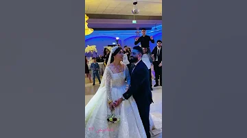 اليزعل خلة يزعل ويوي لمة عرس 