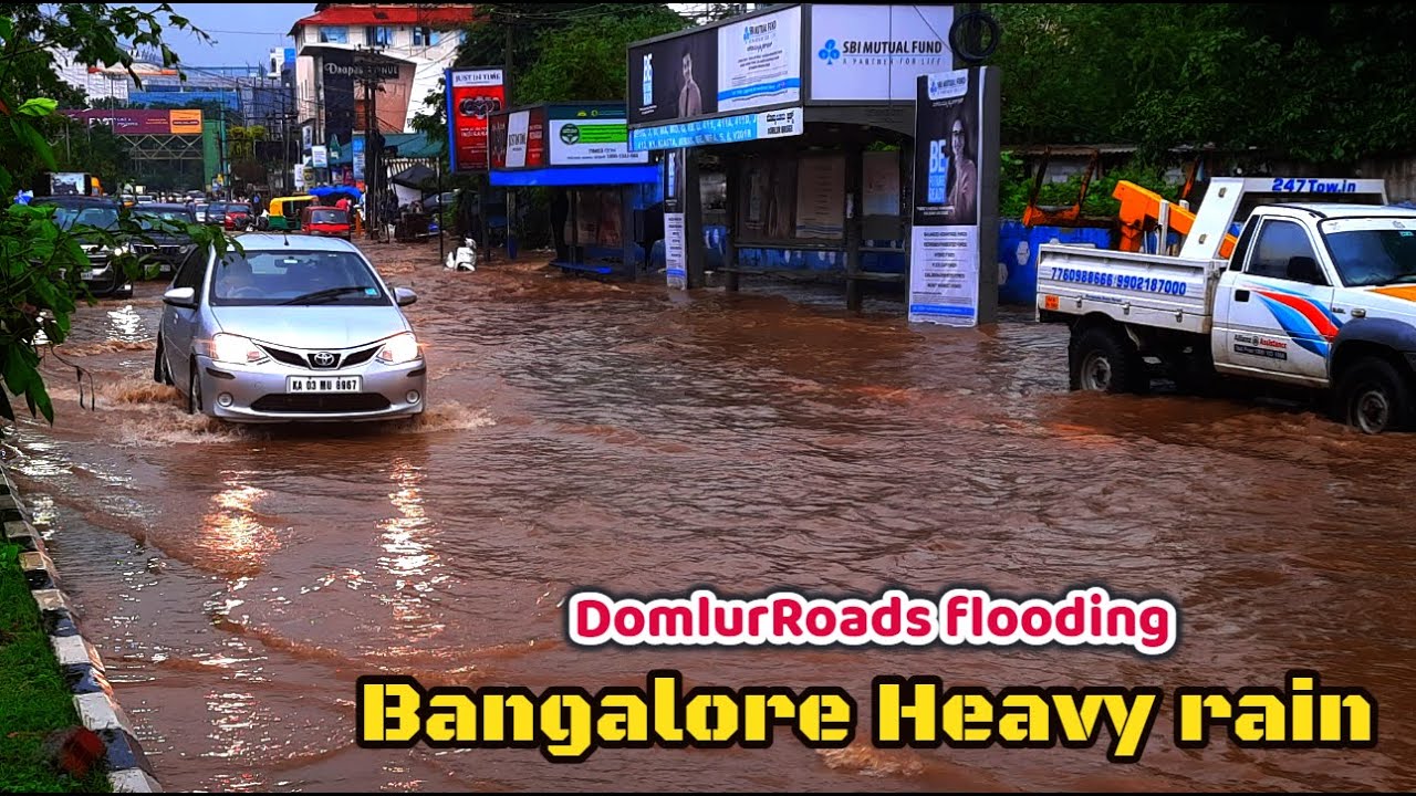 Bangalore Heavy Rain In Domlur Area Roads Flooded Near Domlur Flyover bangalore-heavy-rain-in-domlur-area-roads-flooded-near-domlur-flyover