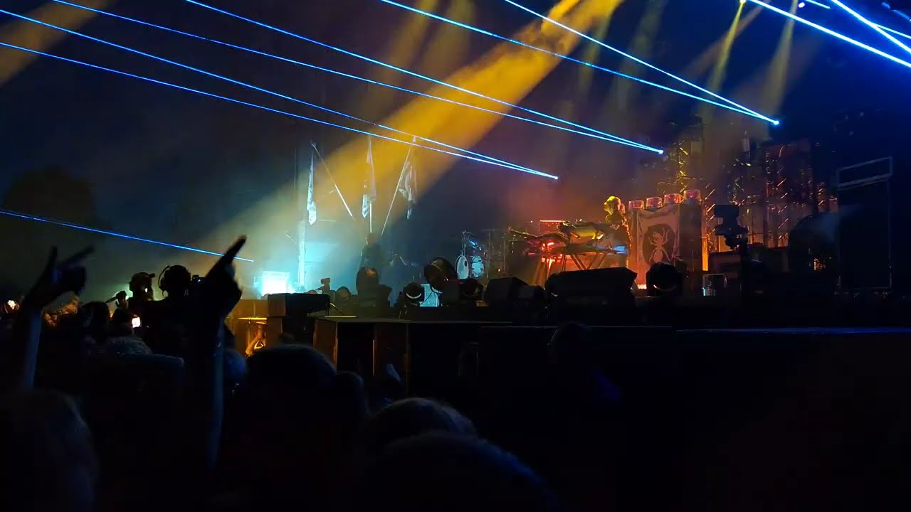 The Prodigy - Invaders Must Die