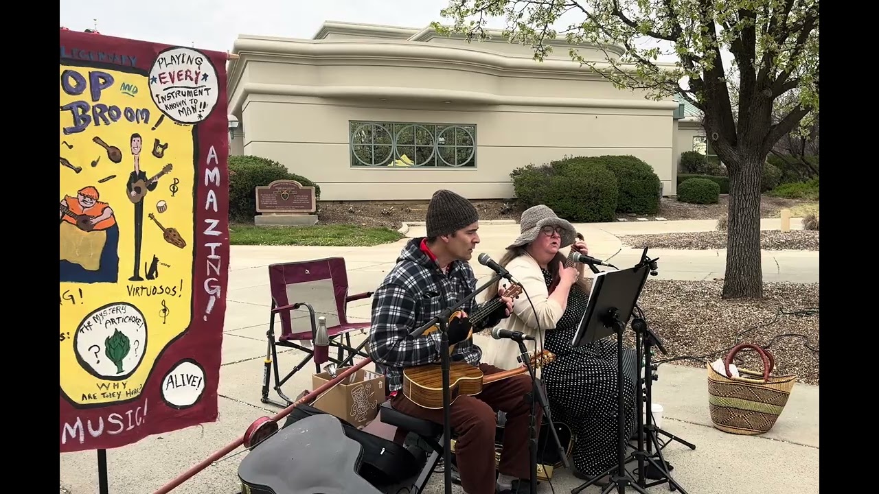 Mop & Broom: “Hanalei Moon”