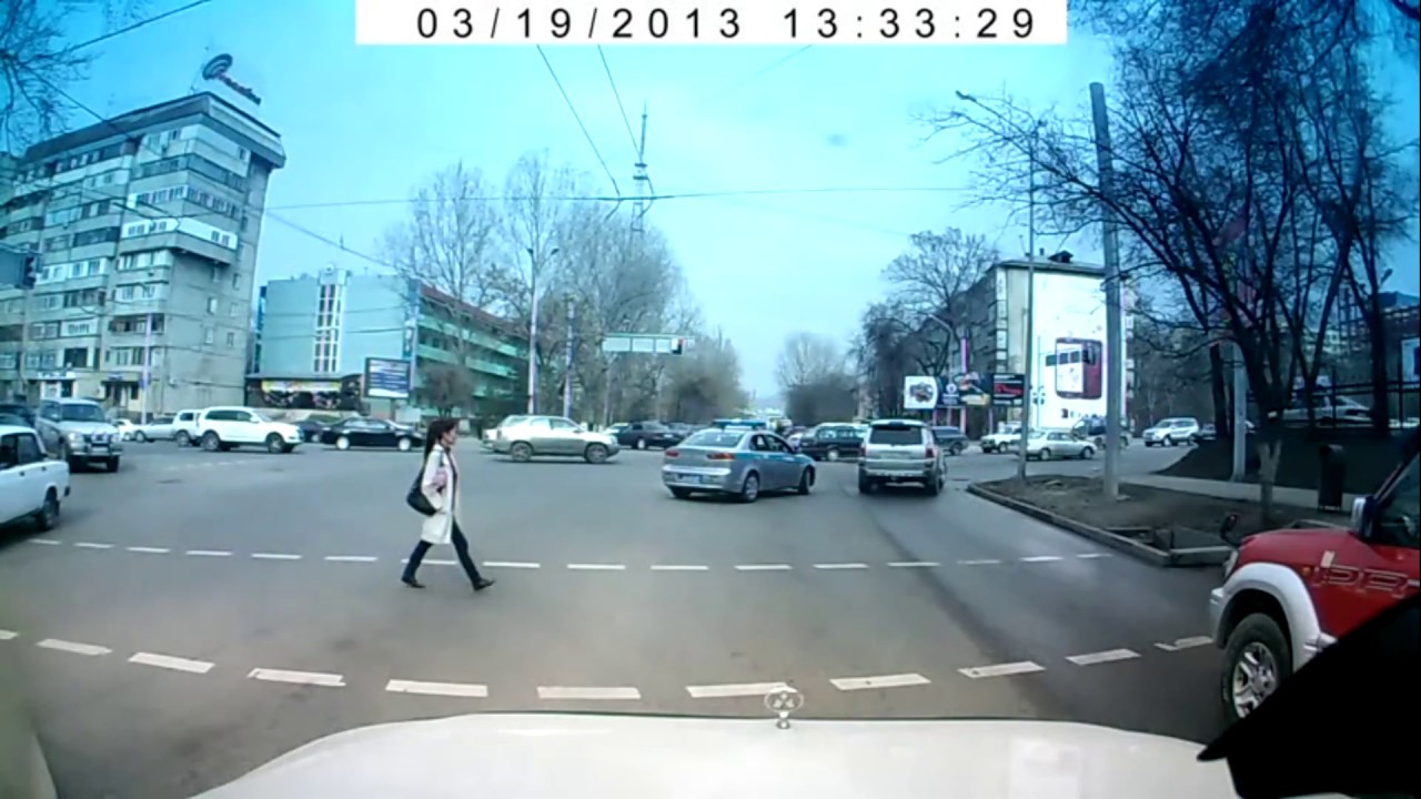 Полиция ловит нарушителя