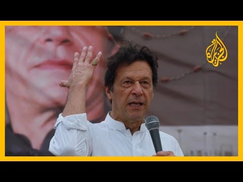 أحدث محطاته الدوحة عمران خان في قلب نشاط إقليمي محموم