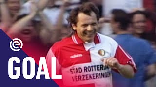 KIPRICH BRENGT DE KUIP IN EXTASE 🥳 | Feyenoord - PSV (07-05-1995) | Highlights