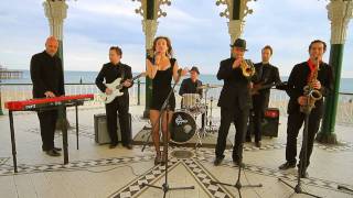 Video voorbeeld van "Wedding bands london - Soul City - Blame It On The Boogie"