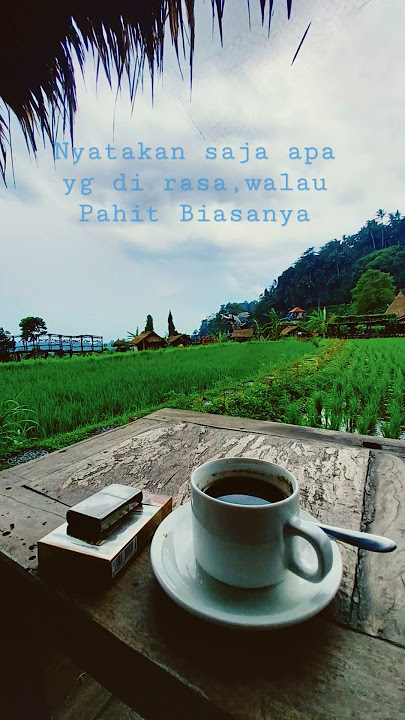 #Segelas kopi sebatang roko