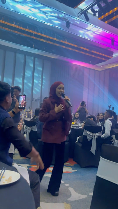 Sah - Sarah Suhairi ft Alfie Zumi #dinnershow #annualdinner #sarahsuhairi