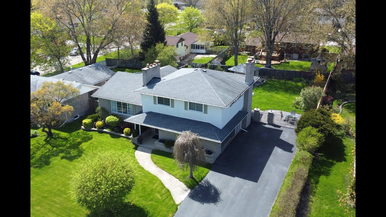 920 John Street, Dunnville listed by Dan Caco, RE/MAX Real Estate