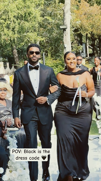 The sweetest candid moment🖤#blackweddings#blackdress #wedding #bridesmaids #weddingday #blackstyle