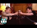 Capture de la vidéo A Pint With... Tom Odell | Bebox Interview