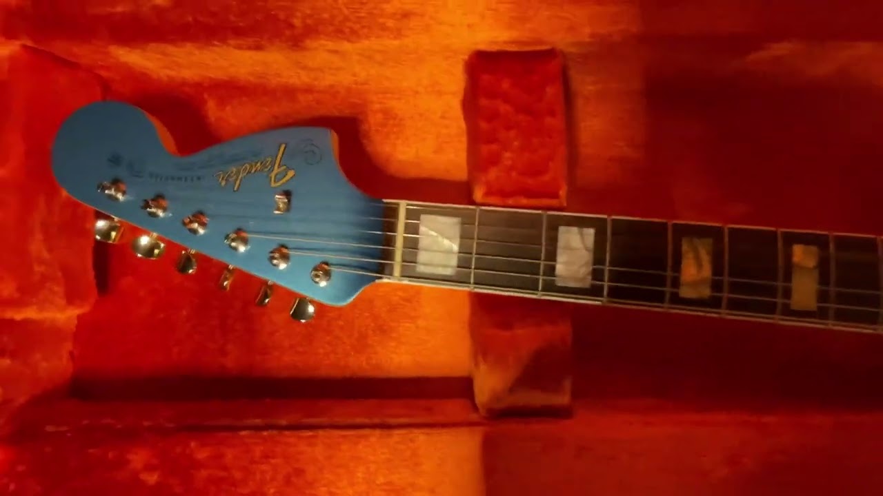 Fender American Vintage II 1966 Jazzmaster Electric Guitar - Lake Placid Blue