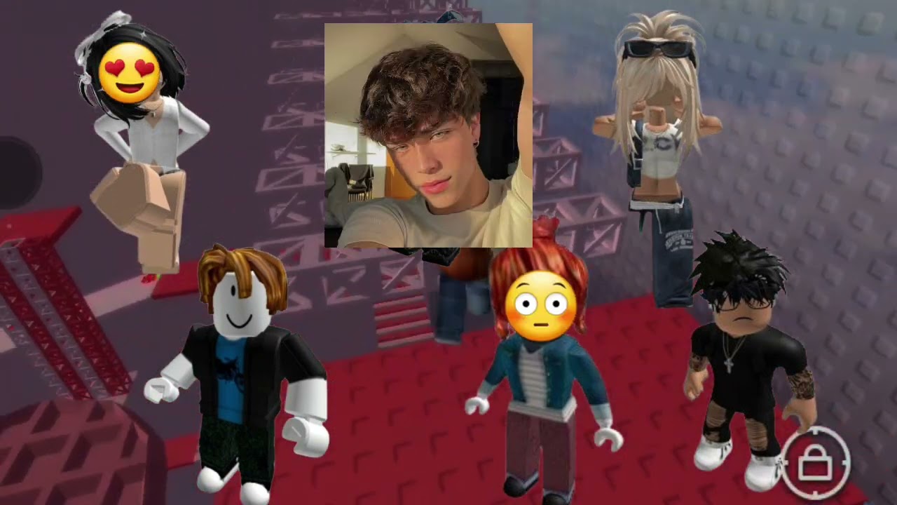 O rico se apaixonou pela bacon pobretona💜✨😱(Historinha do roblox)