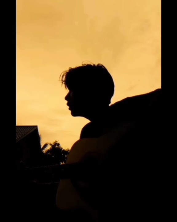Tuhan hanya satu pintaku padamu jaga lah dia sat aku jauh dari sisinya