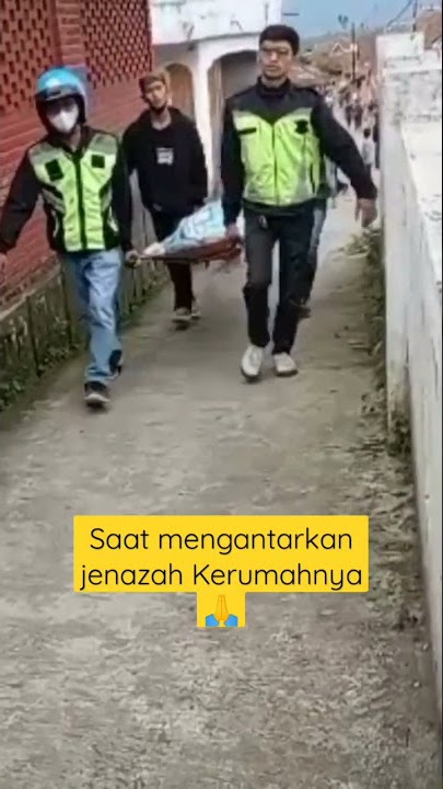 mengantar jenazah kerumah duka semoga Khusnul khatimah 🙏😇#ambulance#relawan#jenazah#relawanambulance