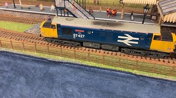 Class 37 DCC sound full throttle (by Locomansounds)