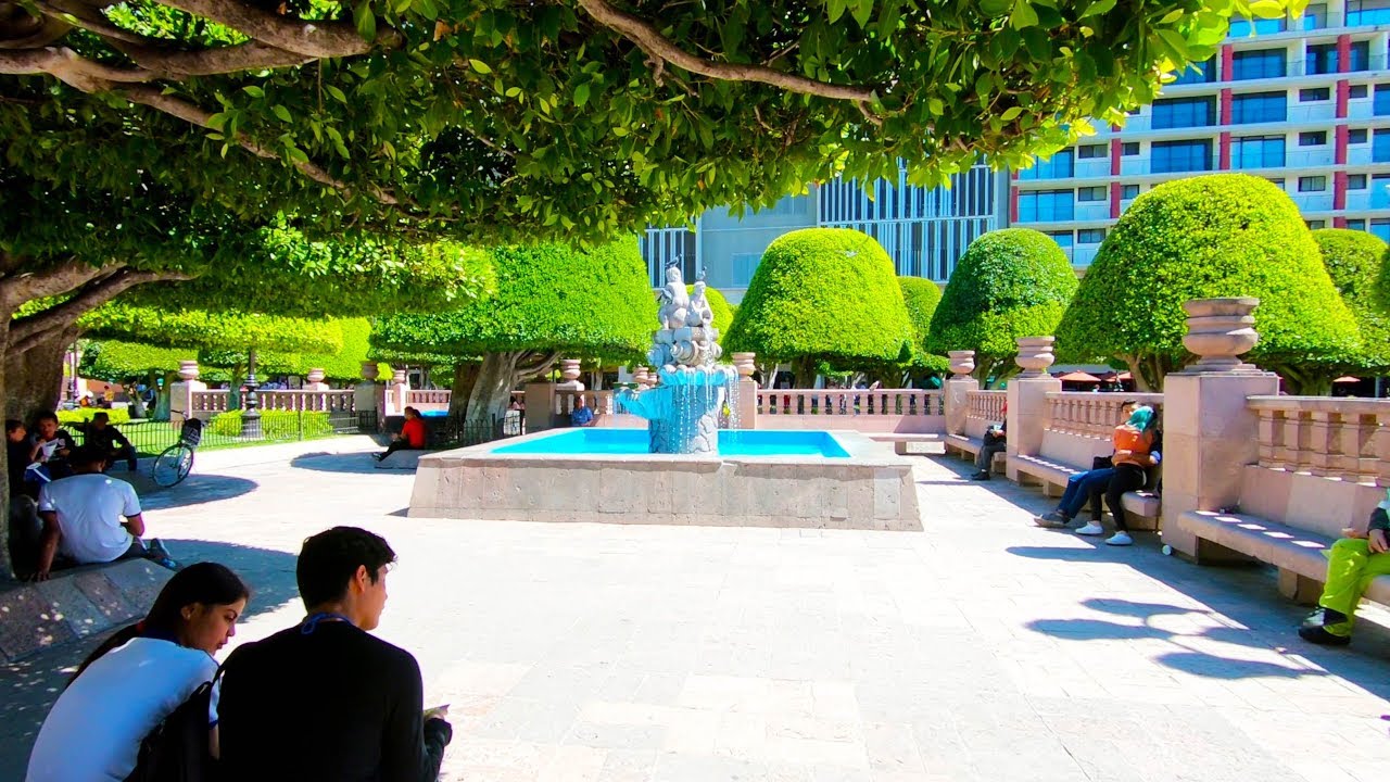 Walk in Leon Mexico (1/2) - Caminata en Leon Mexico